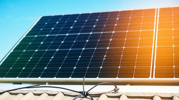 Réduisez vos coûts avec des panneaux solaires efficaces